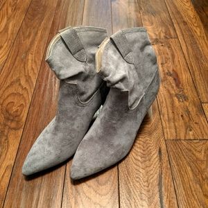 Mi.iM Kitten Heel Ankle Booties